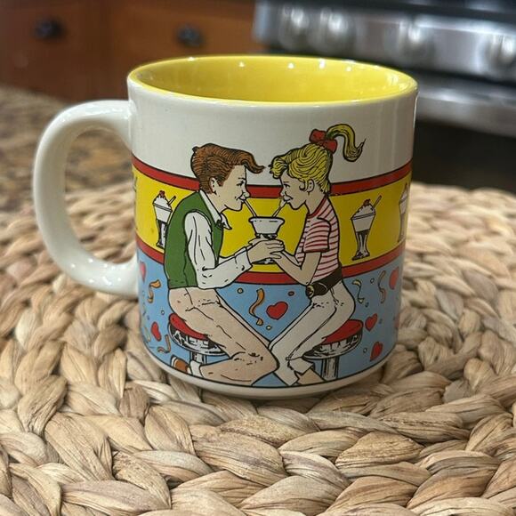 RARE Vintage 1986 Willitts "Soda Shop" Mug - Picture 3 of 7
